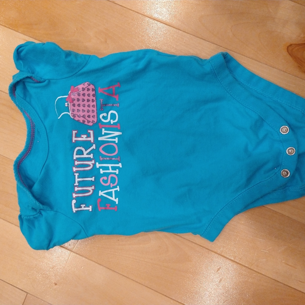 5/20$ 0-3m future fashionista blue pink onesie